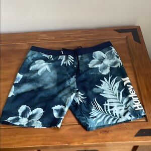 Hurley Blue and White Board Shorts with Floral Design Size 38